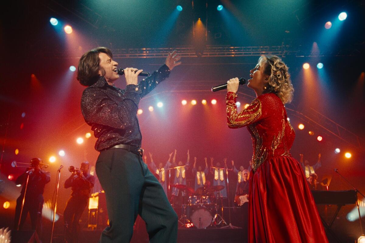 Song Sung Blue Review Jackman And Hudson Sweetly Croon Los Angeles Times